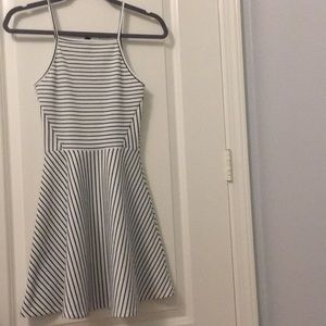 Striped dress black and white